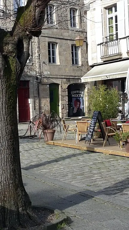Le Studio De St-Sauveur Dinan 0*,  France